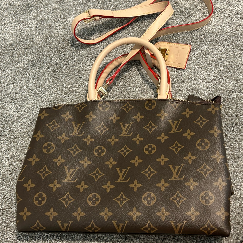 Two way purse